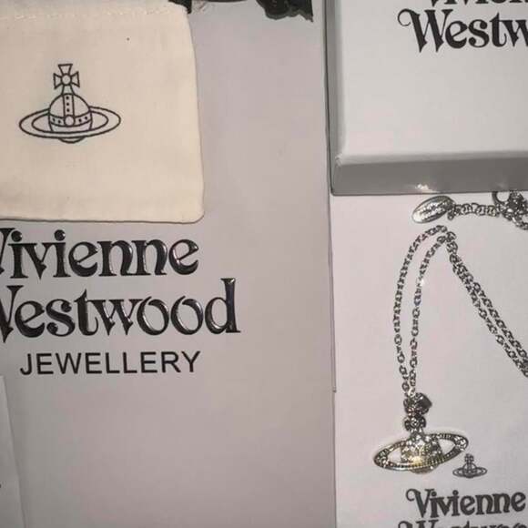 Vivienne Westwood Jewelry - Vivienne Westwood Orb Necklace Silver 16 B 8